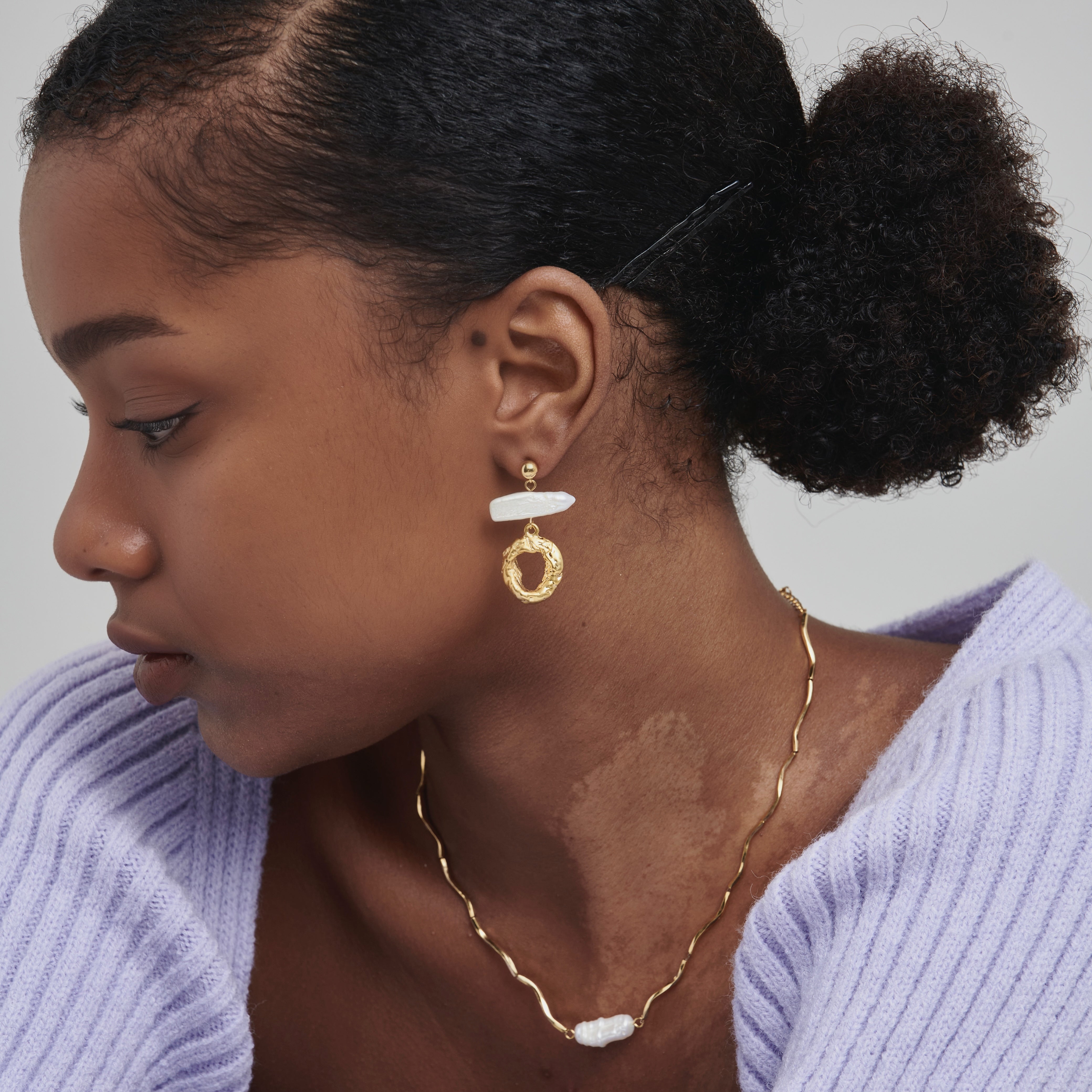 Asymmetrical Pearls Earrings